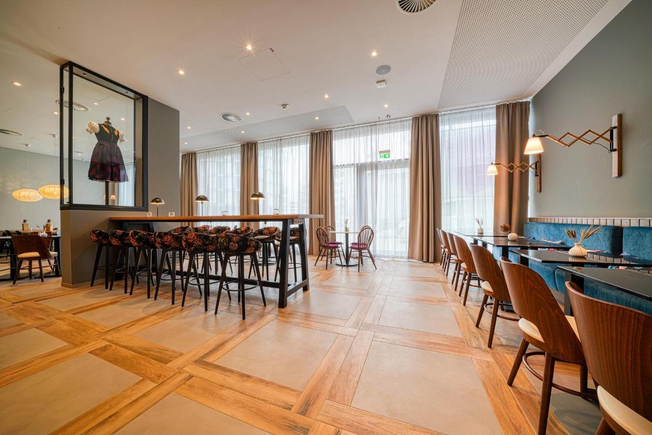 Vienna House Easy By Wyndham Freiburg City Eksteriør billede