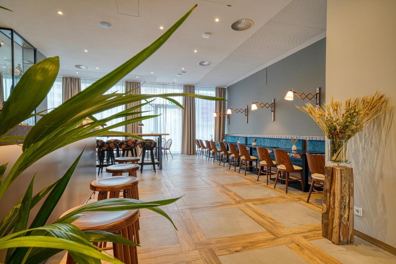 Vienna House Easy By Wyndham Freiburg City Eksteriør billede