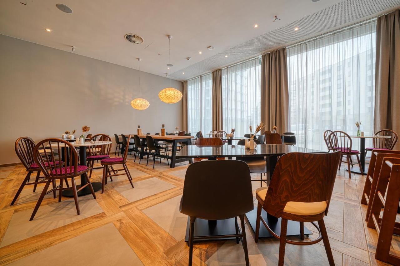 Vienna House Easy By Wyndham Freiburg City Eksteriør billede