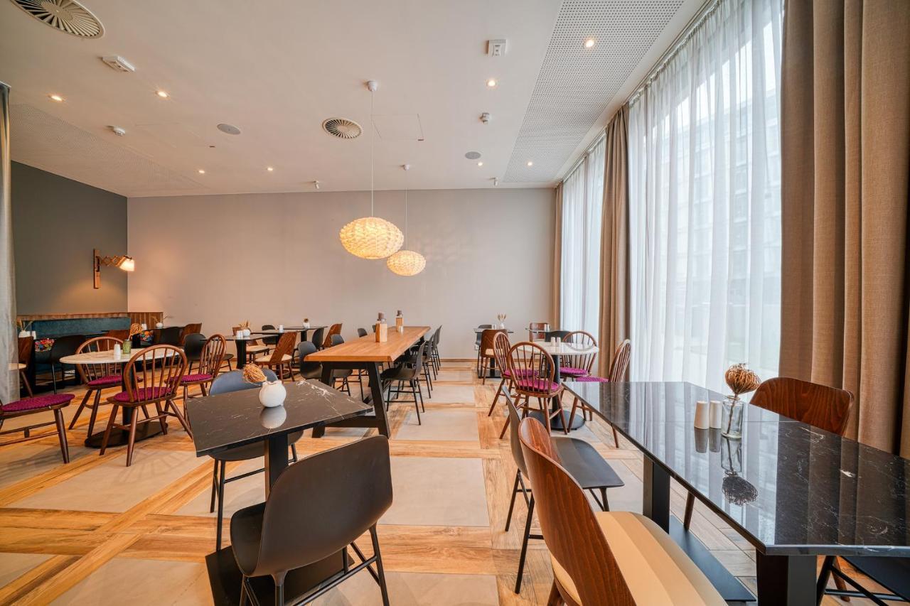 Vienna House Easy By Wyndham Freiburg City Eksteriør billede