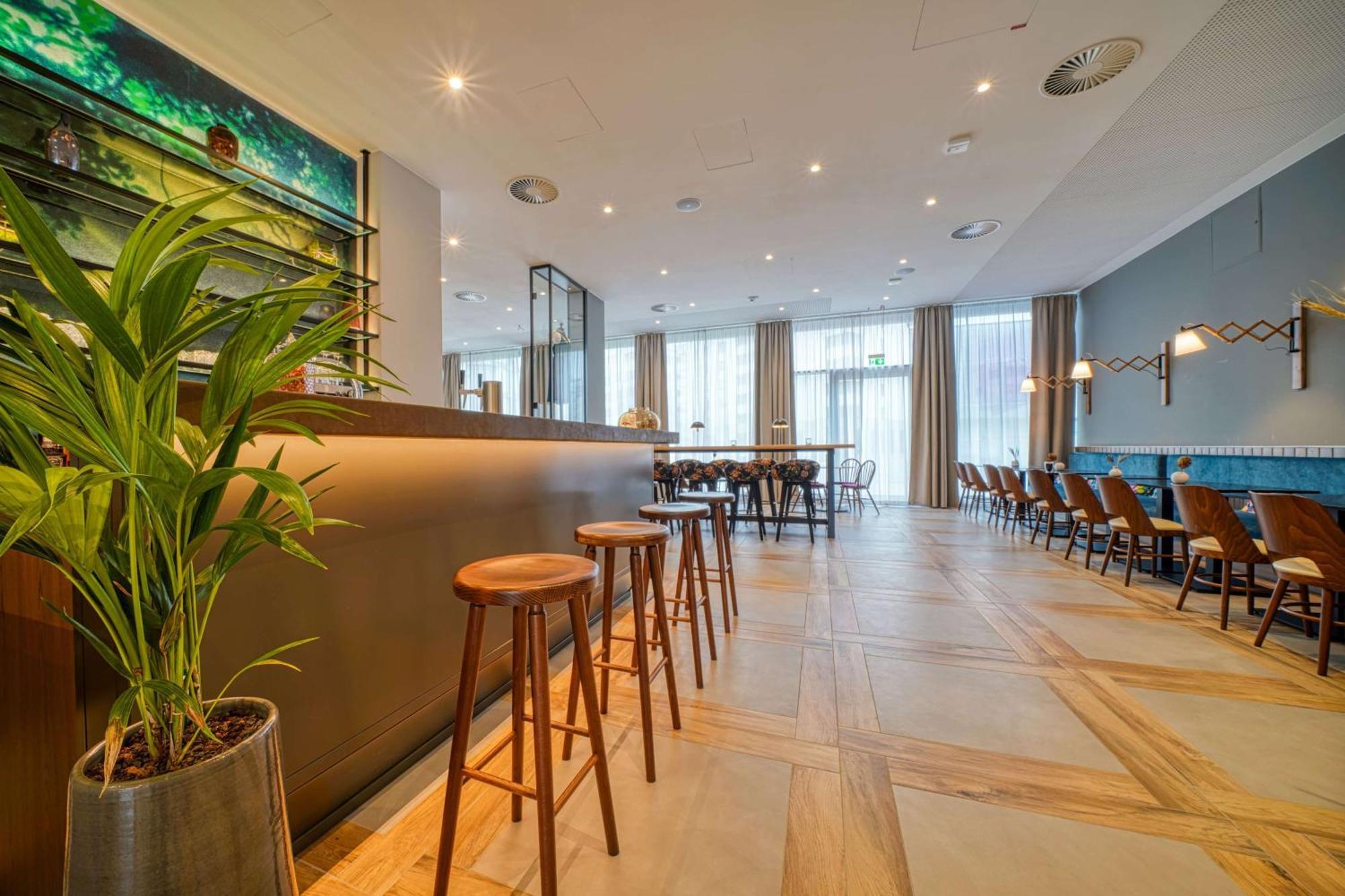 Vienna House Easy By Wyndham Freiburg City Eksteriør billede
